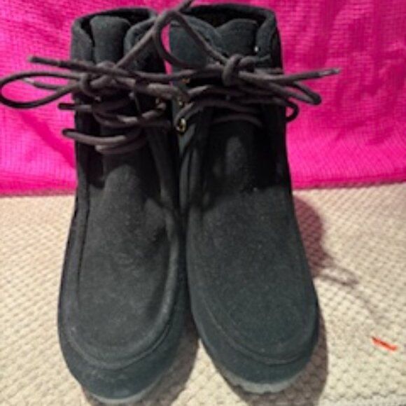 Michael Kors Rory wedge laced up ankle boot - Picture 1 of 5